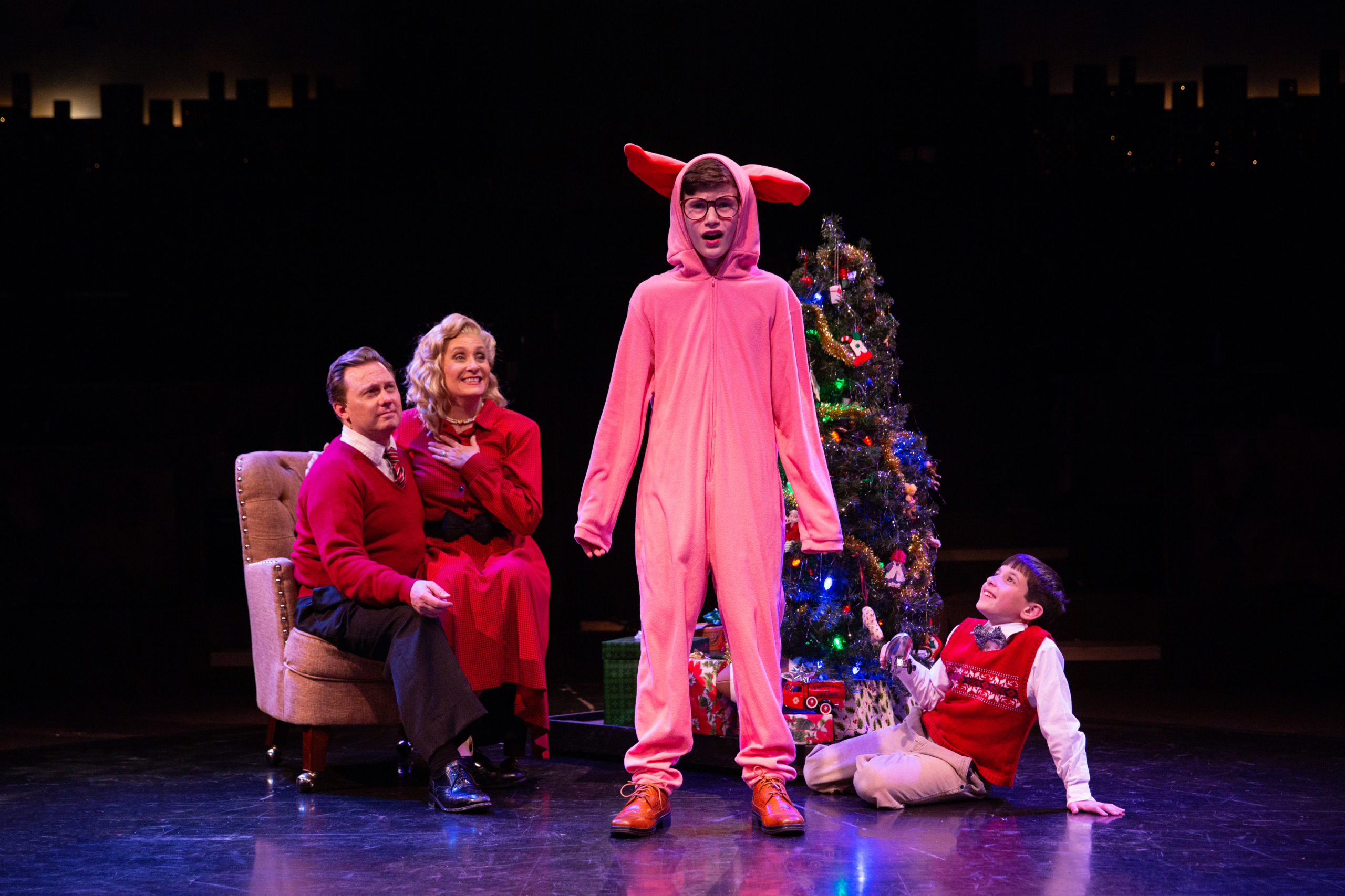 A-Christmas-Story-2019-Tobys-Dinner-Theatre